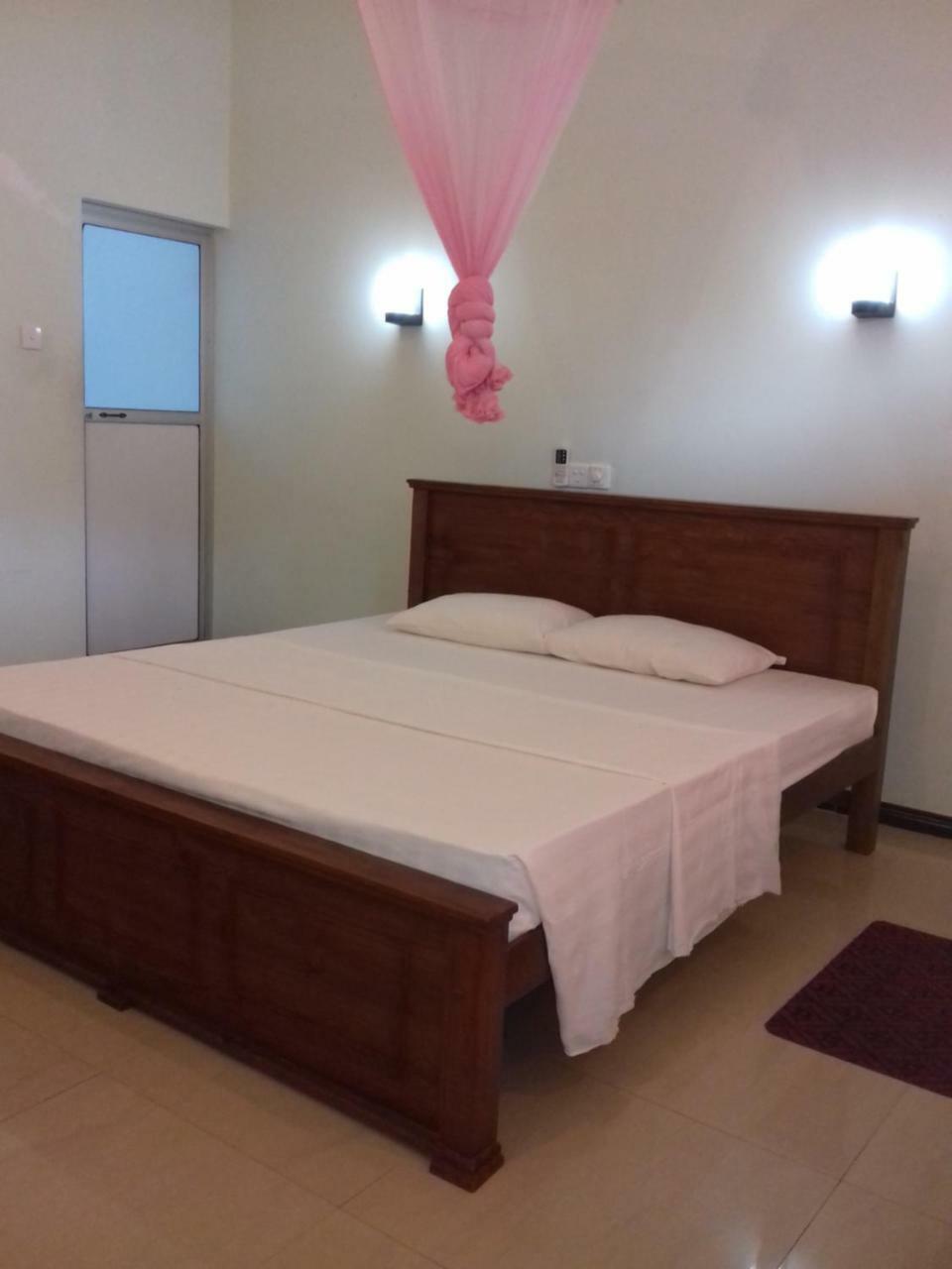 Hotel Tk Green Garden Матара Екстер'єр фото